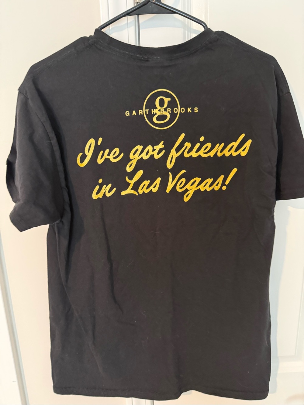 Garth Brooks last show Black Tee with Gold Script - Picture 3 of 3
